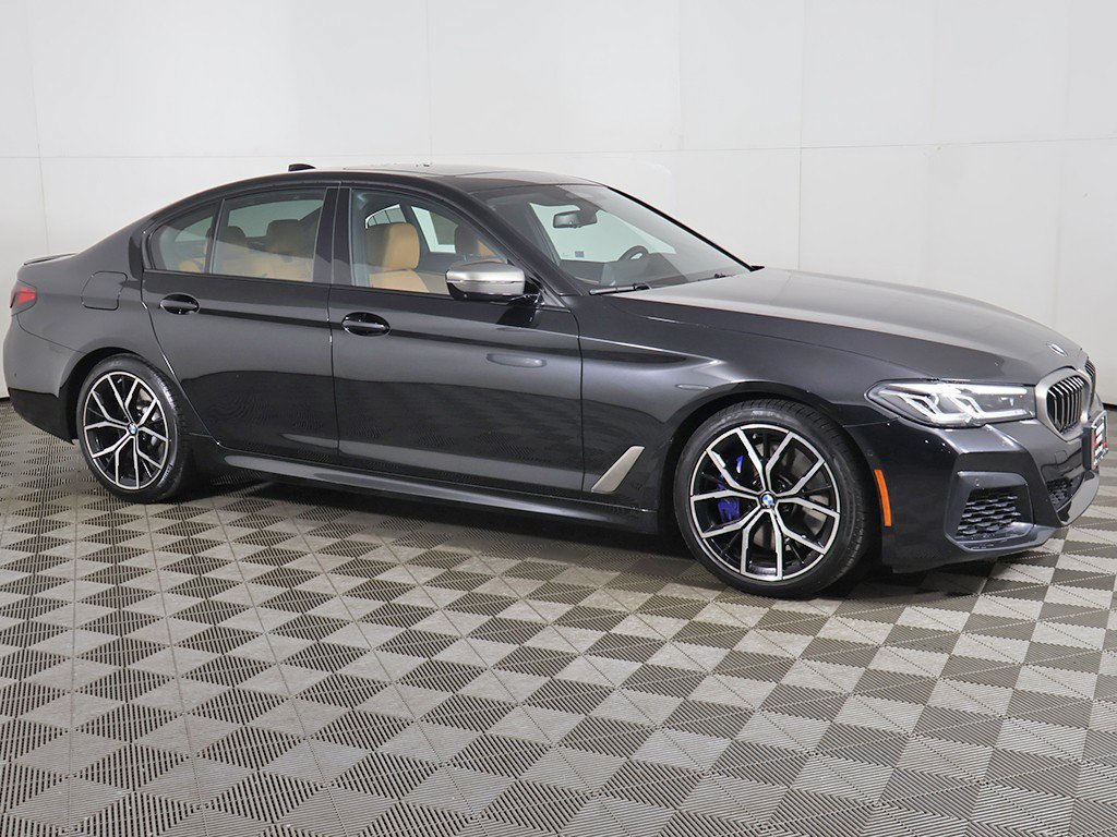 Used 2023 BMW M550i xDrive w/ Executive Package AWD/4WD image 17