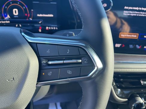 New 2026 Chevrolet Suburban Premier AWD/4WD image 29