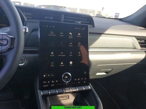 New 2026 GMC Terrain AT4 w/ Convenience Package III image 12