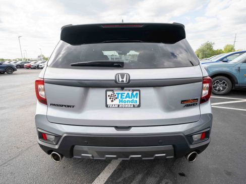 Certified 2023 Honda Passport TrailSport image 5