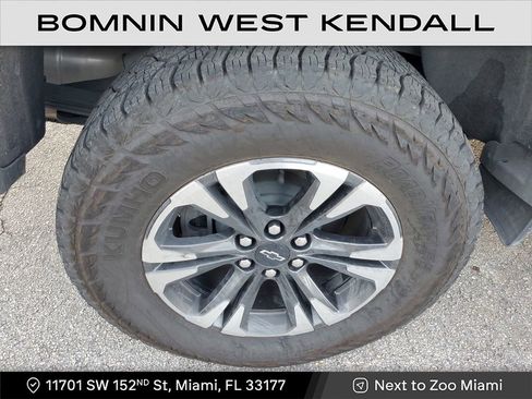 Used 2022 Chevrolet Colorado Z71 w/ Safety Package image 9