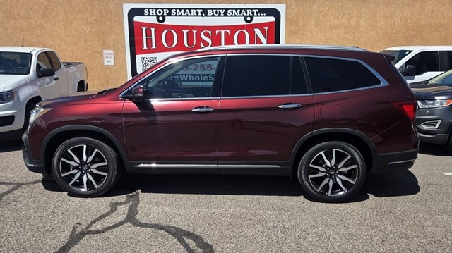 Used 2021 Honda Pilot Touring image 1