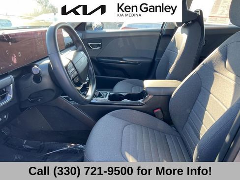 Certified 2025 Kia K4 EX image 43