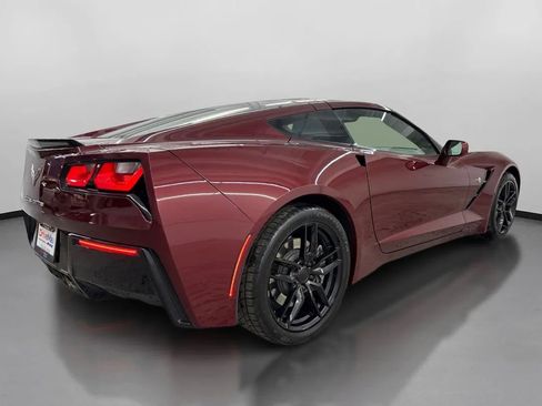 Used 2016 Chevrolet Corvette Stingray Coupe RWD image 10