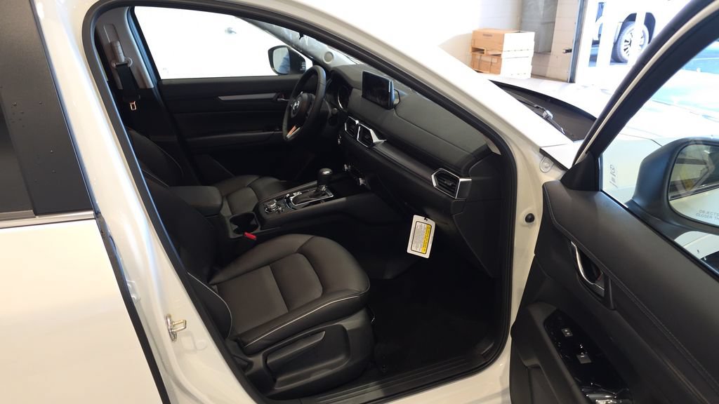 Used 2025 MAZDA CX-5 AWD 2.5 S w/ Select Package image 16