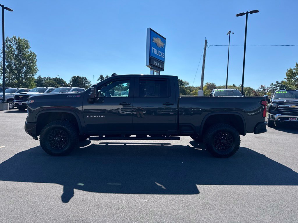 Used 2026 Chevrolet Silverado 2500 ZR2 AWD/4WD image 12