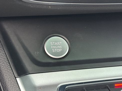 Used 2020 Audi Q3 2.0T Premium Plus w/ Premium Plus Package image 22