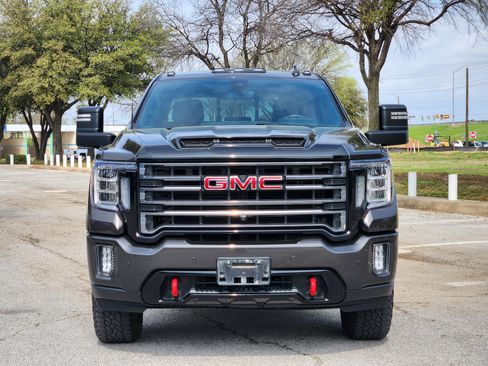 Used 2020 GMC Sierra 3500 AT4 w/ AT4 Premium Package image 2