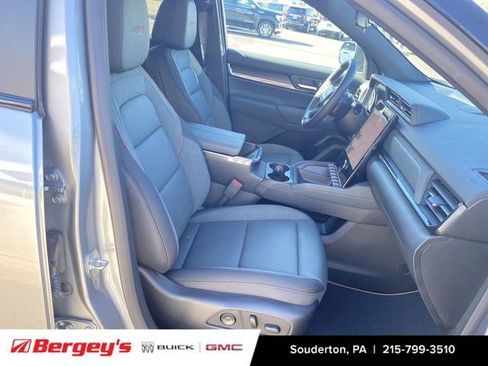 New 2026 GMC Terrain AT4 w/ Convenience Package III image 31