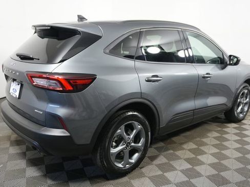 Certified 2025 Ford Escape ST-Line image 3