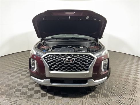 Used 2022 Hyundai Palisade Calligraphy image 7
