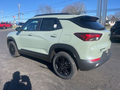New 2026 Chevrolet TrailBlazer LT w/ Midnight Edition image 3