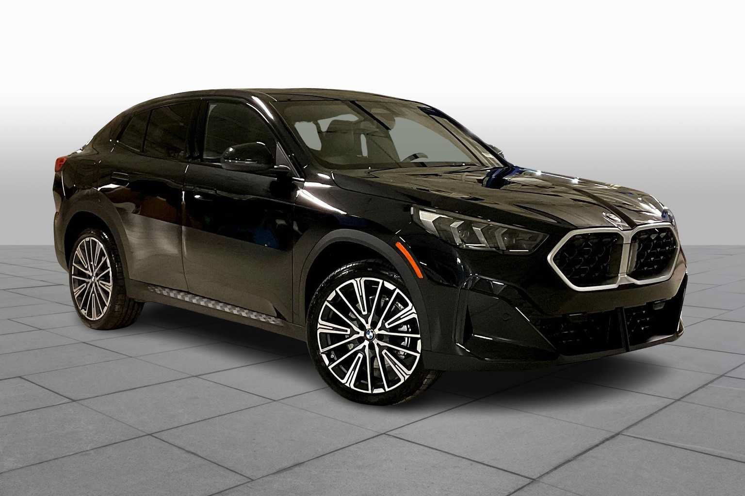 Used 2026 BMW X2 xDrive28i w/ Convenience Package AWD/4WD image 2