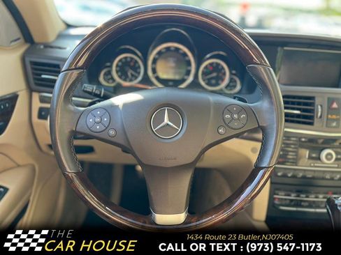 Used 2011 Mercedes-Benz E 550 Cabriolet image 27