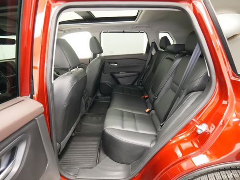 Used 2023 Nissan Rogue SL w/ SL Premium Package AWD/4WD image 21