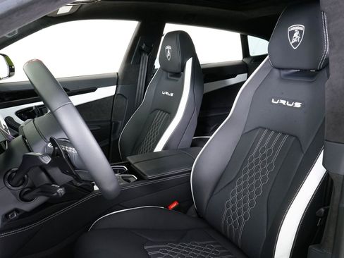 Used 2024 Lamborghini Urus S AWD/4WD image 24