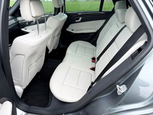 Used 2016 Mercedes-Benz E 350 4MATIC Wagon image 64