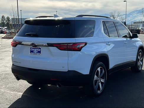 Certified 2023 Chevrolet Traverse LT w/ LT Premium Package image 5