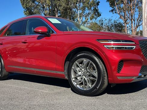 Used 2025 Genesis GV70 2.5T image 1