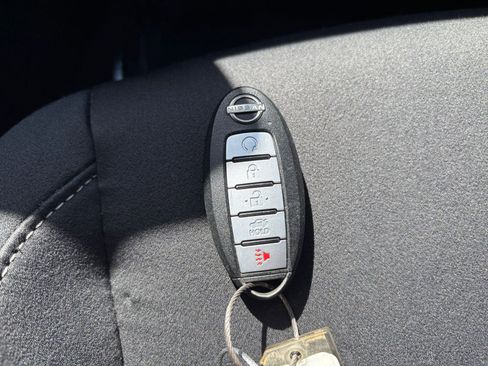 Used 2025 Nissan Altima 2.5 SV FWD image 21