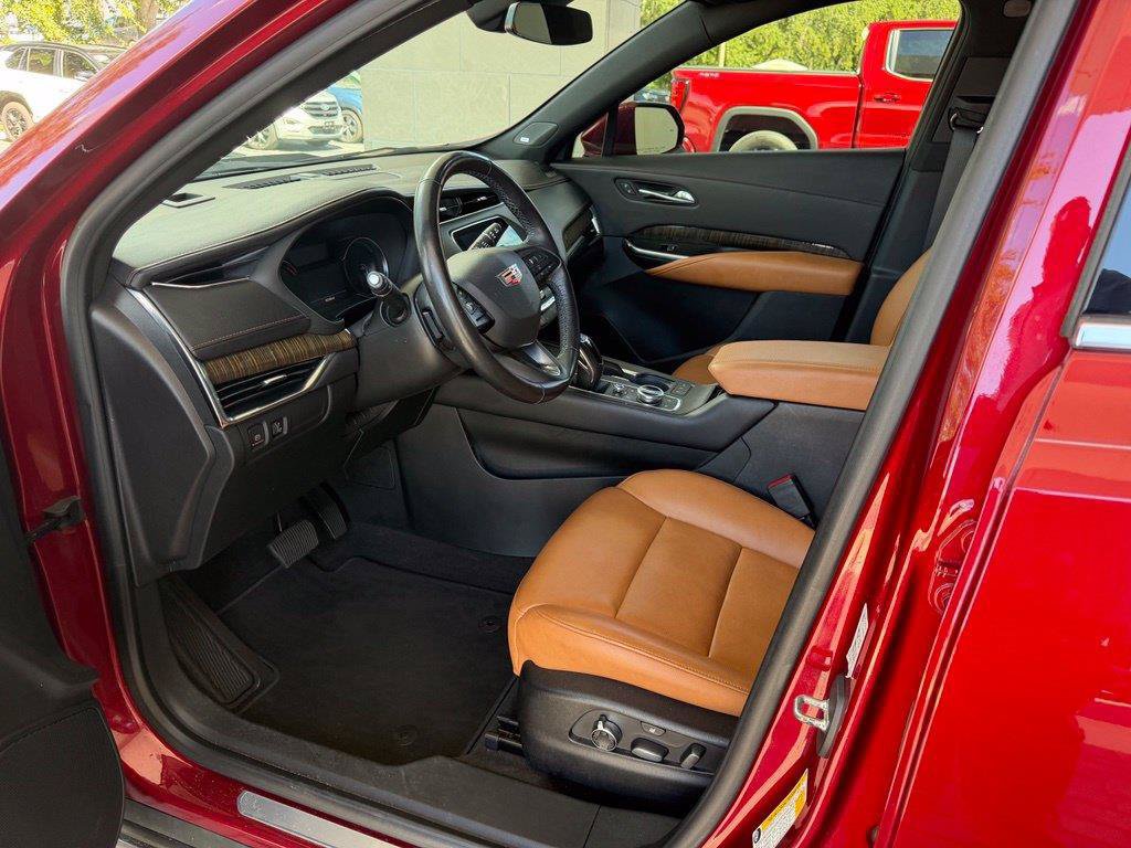Used 2019 Cadillac XT4 Premium Luxury FWD image 13