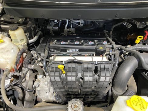 Used 2020 Dodge Journey Crossroad w/ Popular Equipment Group FWD image 26