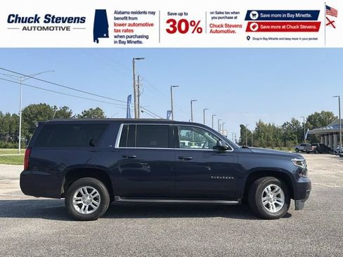 Used 2019 Chevrolet Suburban LT RWD image 5