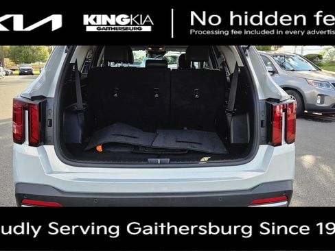 Certified 2026 Kia Sorento S FWD image 5