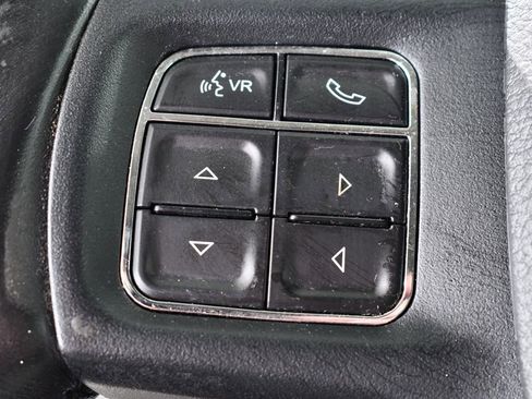 Used 2018 RAM 3500 Big Horn image 33