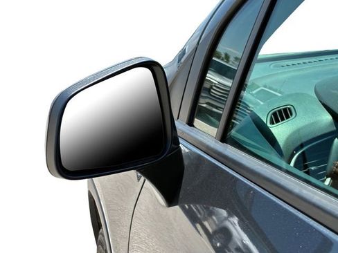 Certified 2021 Chevrolet Trax LT AWD/4WD image 10