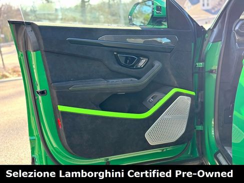 Used 2024 Lamborghini Urus Performante image 12