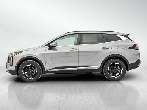 New 2026 Kia Sportage EX image 4