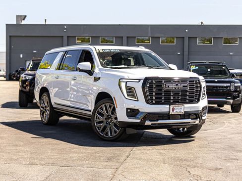 Used 2026 GMC Yukon XL Denali Ultimate AWD/4WD image 5