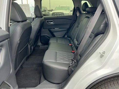 New 2026 Nissan Rogue Platinum w/ Platinum Premium Package image 21