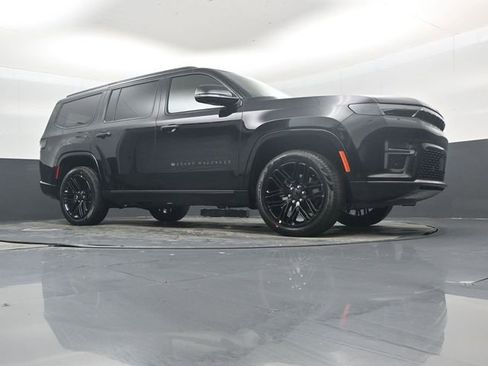 New 2026 Jeep Grand Wagoneer Limited AWD/4WD image 40