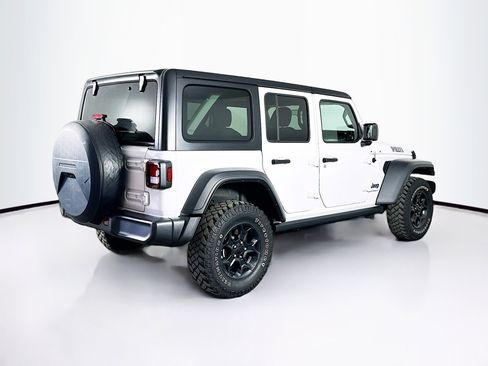 Used 2023 Jeep Wrangler Unlimited w/ Cold Weather Group image 9