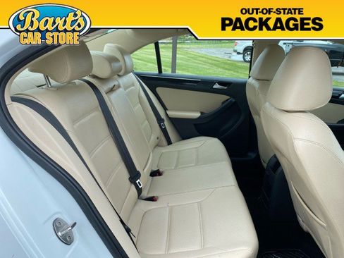 Used 2017 Volkswagen Jetta SEL FWD image 10