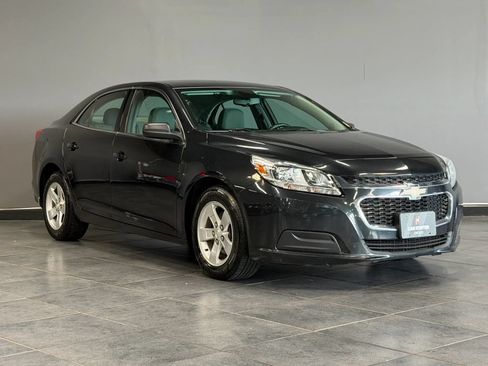 Used 2015 Chevrolet Malibu LS FWD image 3