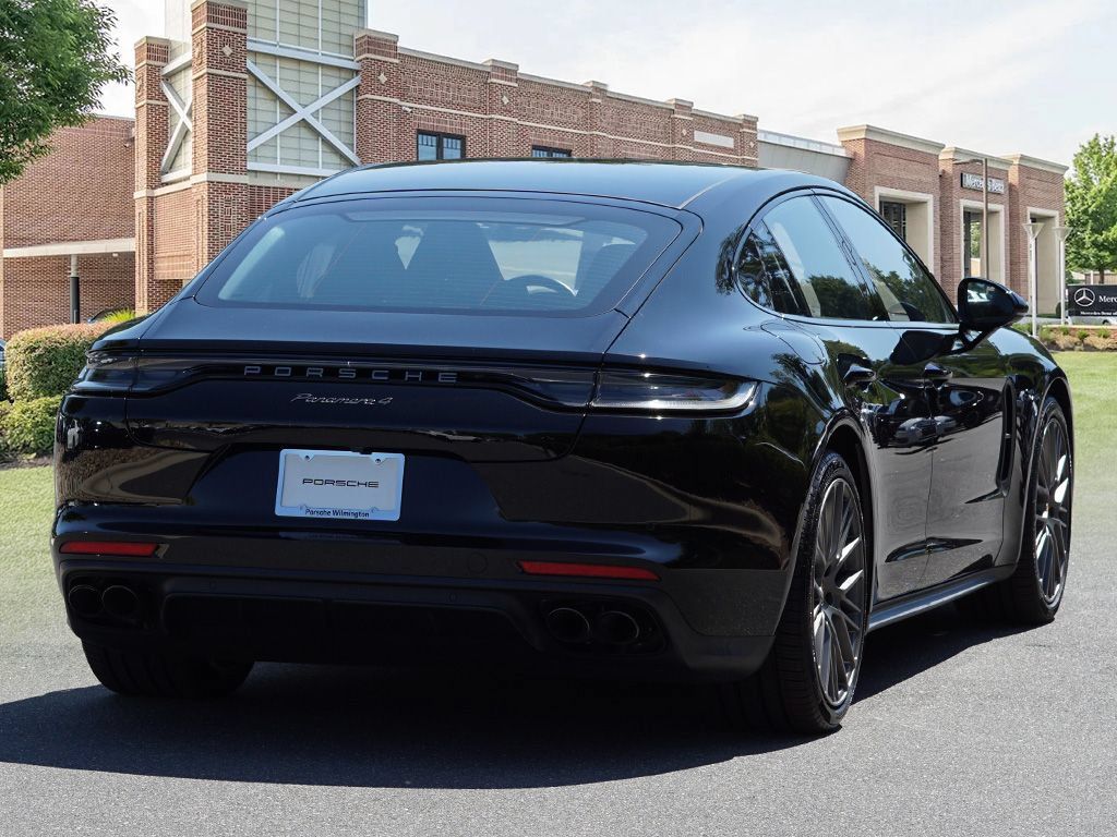 Used 2023 Porsche Panamera 4 Platinum Edition AWD/4WD image 6