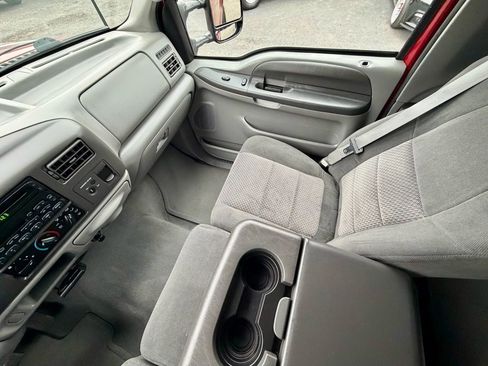 Used 2003 Ford F250 XLT image 14