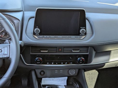 New 2026 Nissan Rogue SV image 12