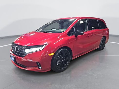 Certified 2023 Honda Odyssey Sport image 1