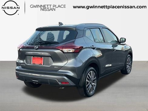 Used 2024 Nissan Kicks SV image 5