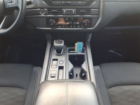 Certified 2023 Nissan Rogue S image 11