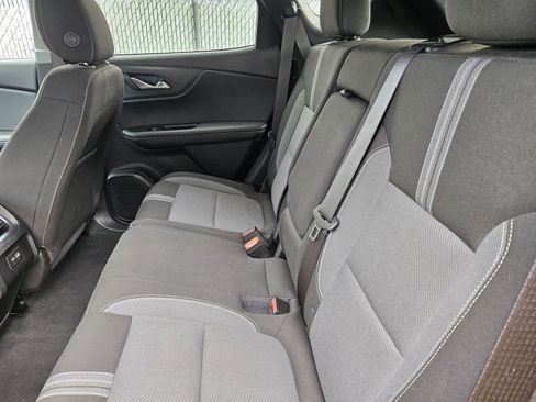 Used 2024 Chevrolet Blazer LT FWD image 10