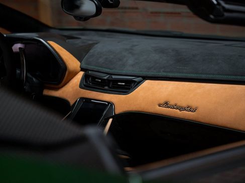 Used 2021 Lamborghini Sian Roadster AWD/4WD image 58