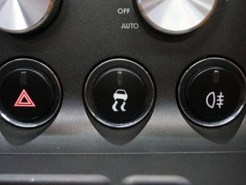 Used 2008 Aston Martin V8 Vantage Roadster image 86