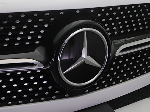 Certified 2022 Mercedes-Benz GLE 580 4MATIC image 26
