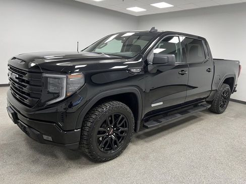 Used 2023 GMC Sierra 1500 Elevation image 6