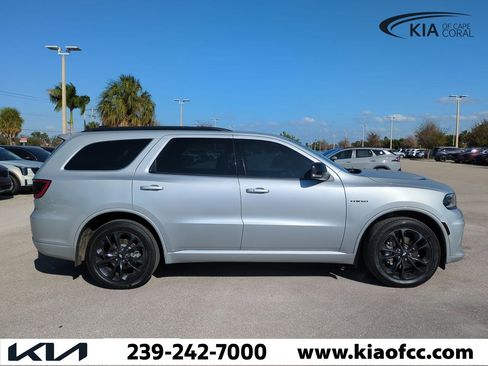 Used 2025 Dodge Durango R/T image 4